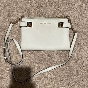 Michael Kors bag. Gently used. Inside perfect condition.